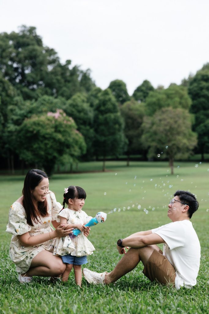 Outdoor Family Photoshoot - Why Choose Tinytodds