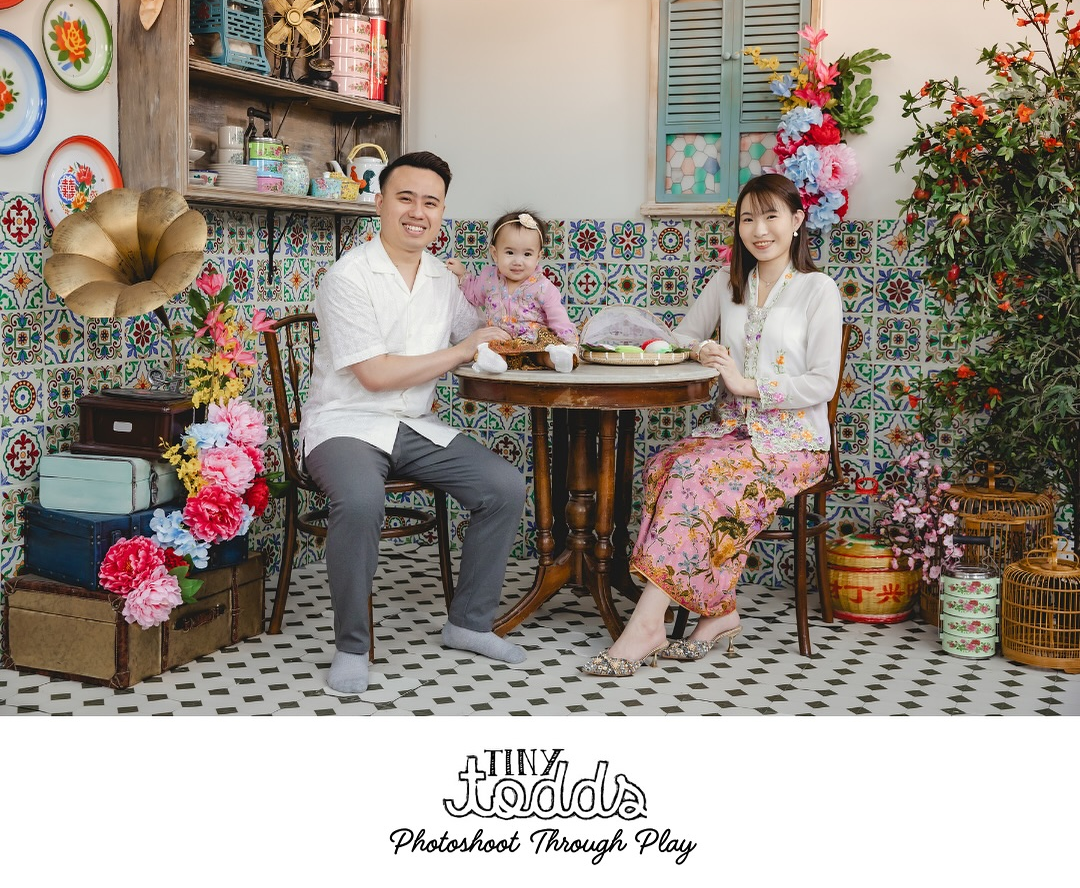 happy moment captured in professional family photoshoot