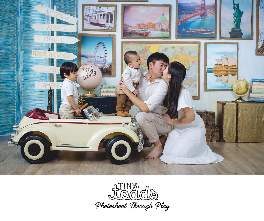 Baby Photoshoot with Parents Loving Family