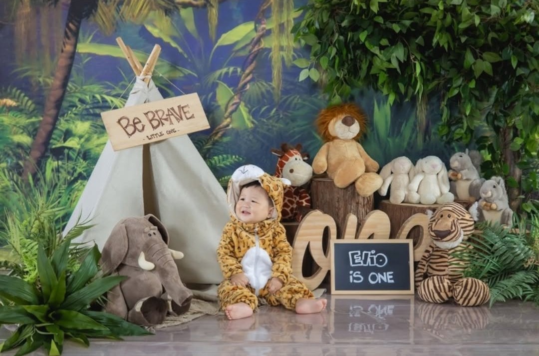 Why Cake Smash Is More Meaningful Than a Big First Birthday Party
